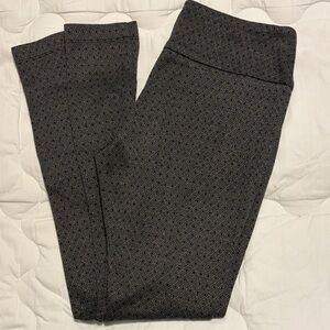 Soho Apparel Gray Textured Leggings
